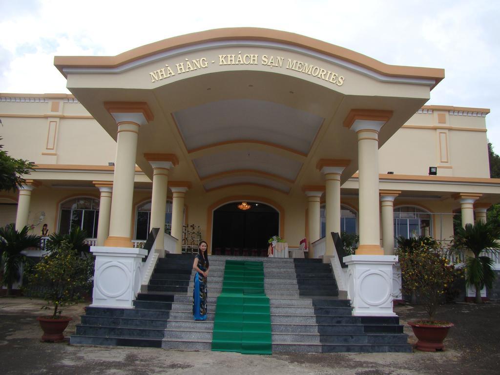 Memories Hotel Bao Loc Exterior foto